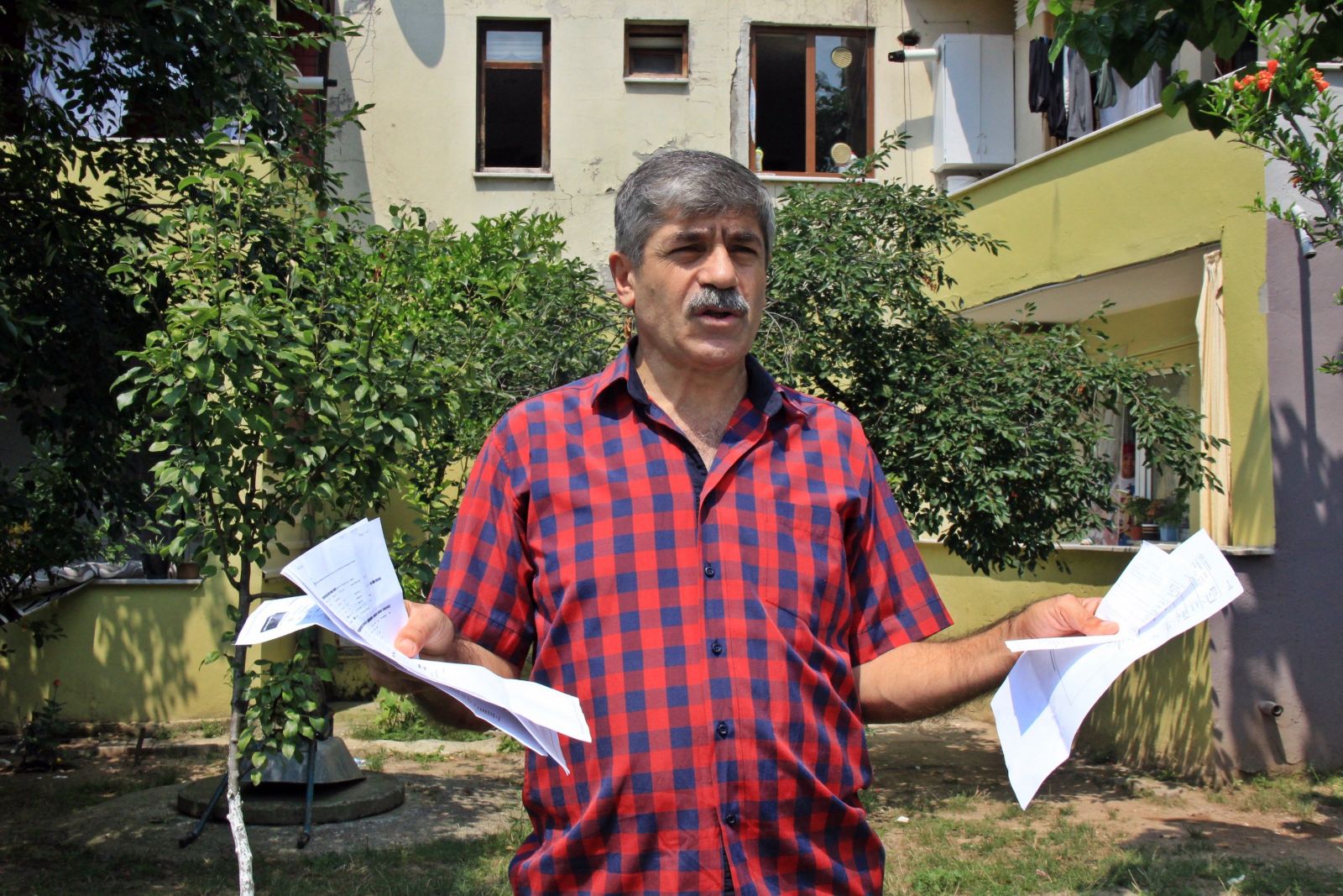 Sağlık ocağına gitti, öldüğünü öğrendi